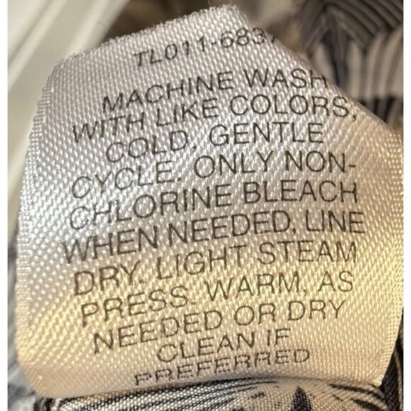 Pendleton Women’s Button-Up Shirt 10 | Black White Lightweight Long Sleeve Class - Picture 6 of 6